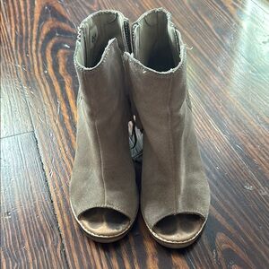 Toms Grey-Neutral Ankle Booties with Chunky Heel